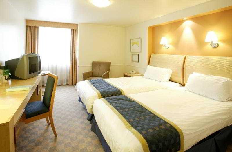 Holiday Inn Leeds-Wakefield M1 Jct40 By Ihg Exteriér fotografie
